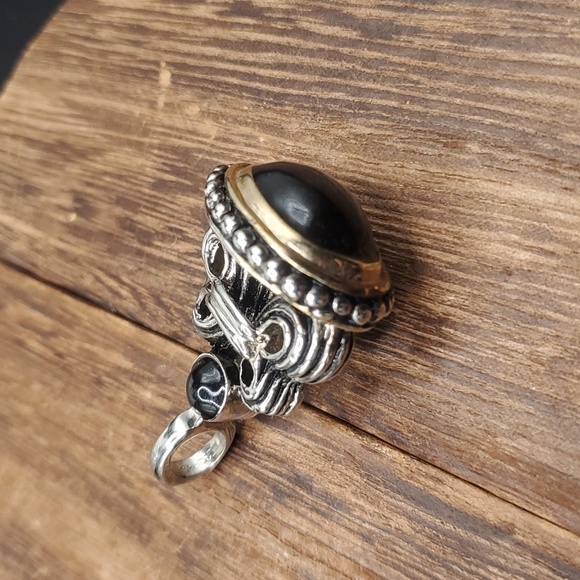 Onyx sterling‎ amulet pendant
